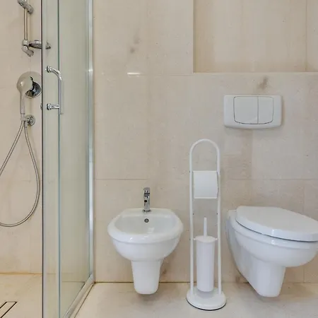 Lägenhet 5 Stelle Barcola - 50 Meters From The Sea Trieste